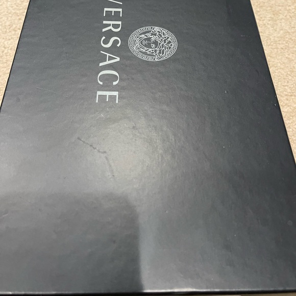 Mens Versace Tennis Shoes - Picture 5 of 5